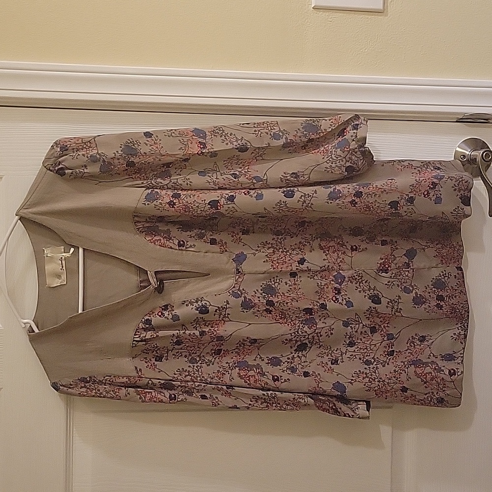 Trobata silk tunic